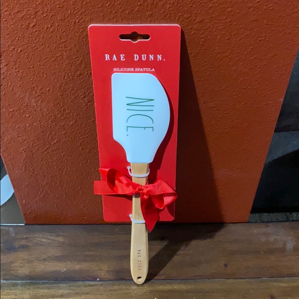 NWT Rae Dunn “nice” silicone spatula